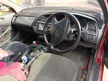 Транспорт: Honda Torneo: 1999 г., 2 л, Механика, Бензин, Седан — 7