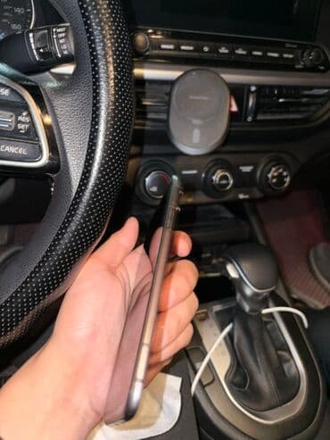 айфон 11 телефон: IPhone 11, Space Gray — 4