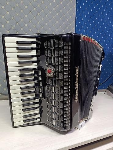 аренда музыкальных инструментов: Аккордеондор сатылат.Привозной Кыргызстанда ойнолбогон.Weltmeister — 8