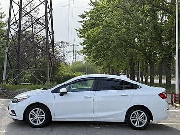 Chevrolet Cruze: 2018 г., 1.4 л, Автомат, Бензин, Седан — 4