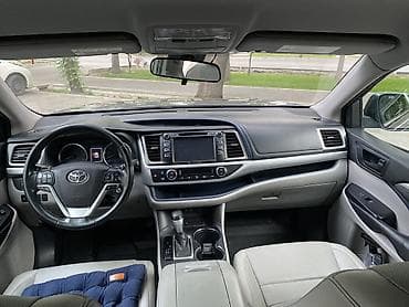 тойота хайлендер 2018 салон: Toyota Highlander: 2018 г., Кроссовер — 10