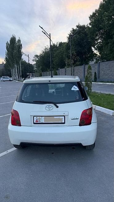 id 4: Toyota Ist: 2003 г., 1.3 л, Автомат, Бензин, Хэтчбэк — 4