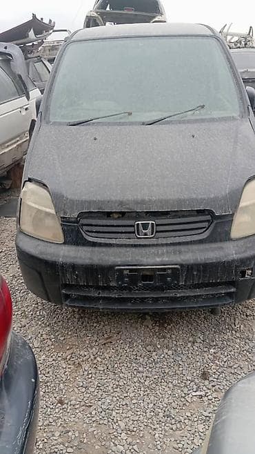 Honda (минивэн/универсал) — на разбор по запчастям. Двигатель: -