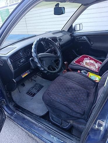 rd 1: Volkswagen Golf R: 1993 г., 1.4 л, Механика, Бензин, Универсал — 3