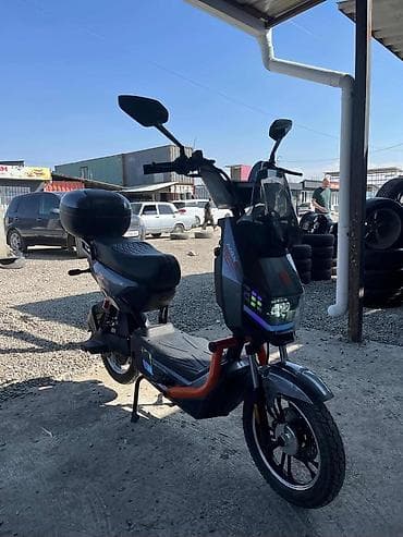 российские скутеры: Электроскутер (городской) с цифровой приборной панелью и кофром - — 5