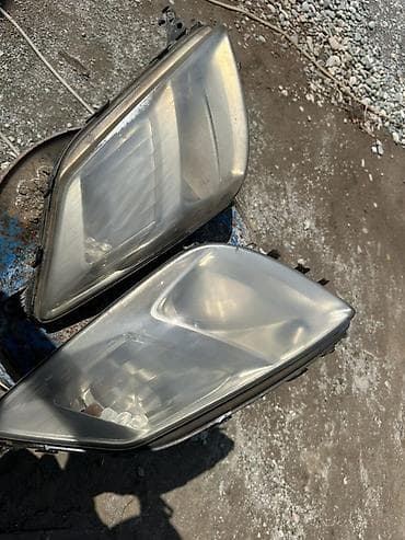 prius 2006: Комплект передних фар Toyota 2005 г., Б/у — 3