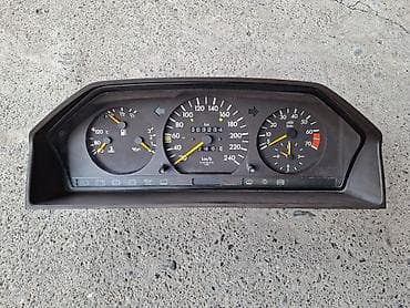 панел прибор: Щиток приборов Mercedes-Benz — 1