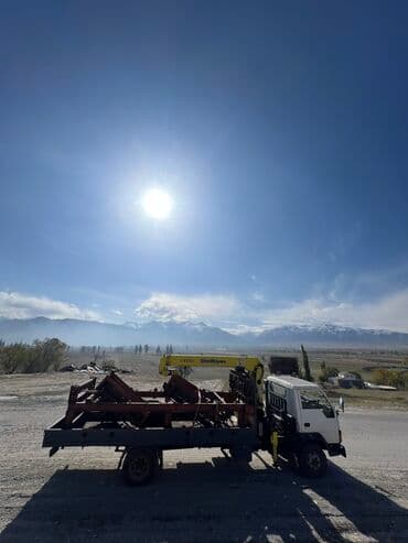 купить грузовой автомобиль с манипулятором бу: Манипулятор | Стрела 8 м 3000 т | Борт 5000 кг — 12
