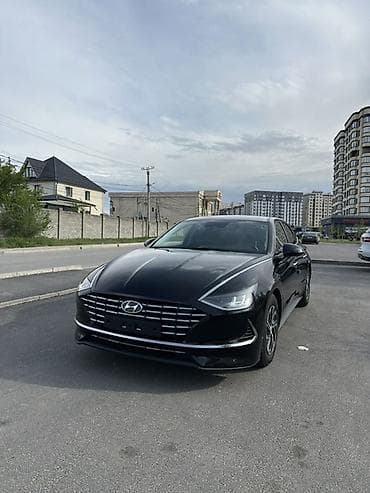 lf sonata: Hyundai Sonata: 2022 г., 2 л, Автомат, Гибрид, Фастбек — 1