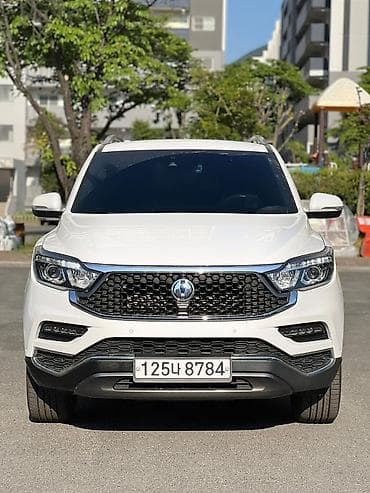 алькантар: Ssangyong Rexton: 2020 г., 2.2 л, Автомат, Дизель, Внедорожник — 2
