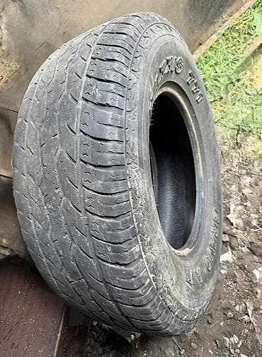 mr moto: Шины 265 / 70 / R 16, Всесезонная, Б/у, Комплект, Внедорожные (АТ/МТ), Maxxis — 1