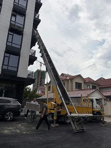 Услуга подъёма грузов на этаж с использованием фасадного подъёмника