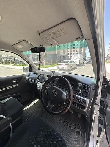Унаа: Honda Stepwgn: 2004 г., 2.4 л, Автомат, Газ, Вэн/Минивэн — 7