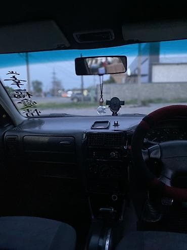 лобовое стекло ауди а4: Volkswagen Polo: 1999 г., 1.6 л, Автомат, Бензин, Хэтчбэк — 3