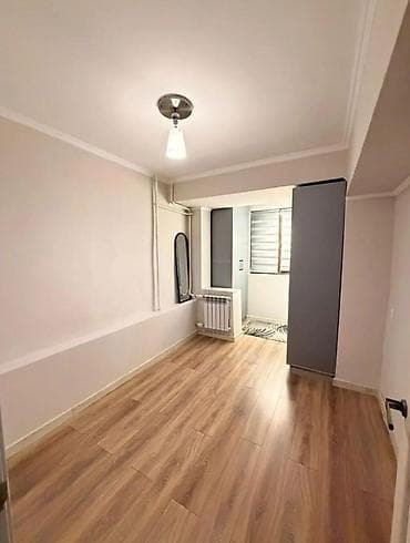 3: 2 комнаты, 47 м², Золотой квадрат Индивидуалка, 3 этаж, Косметический ремонт — 3