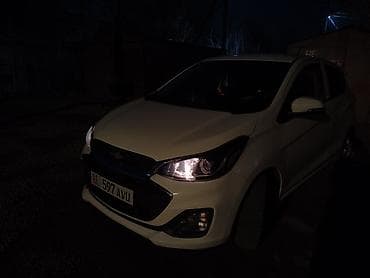 kia xceed: Chevrolet Spark: 2019 г., 1 л, Автомат, Бензин, Хэтчбэк — 6