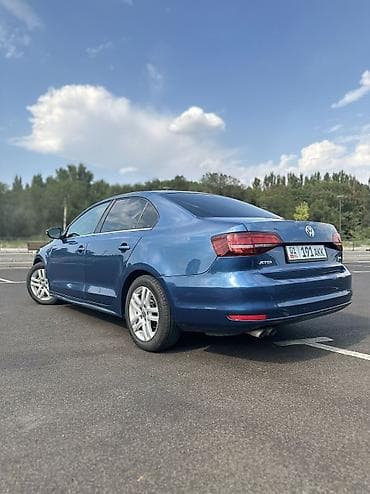 Транспорт: Volkswagen Jetta: 2017 г., 1.4 л, Автомат, Бензин, Седан — 7