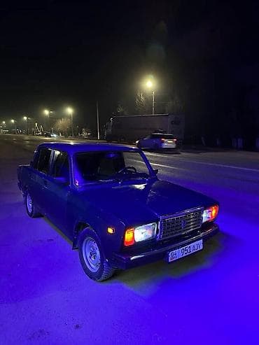 автоломбард бишкек продажа авто: ВАЗ (ЛАДА) 2107: 2001 г., 1.6 л, Кол менен иштөөчү, Бензин, Седан — 2