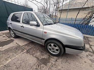 volvo 460: Volkswagen Golf: 1993 г., 1.6 л, Механика, Бензин, Хэтчбэк — 4