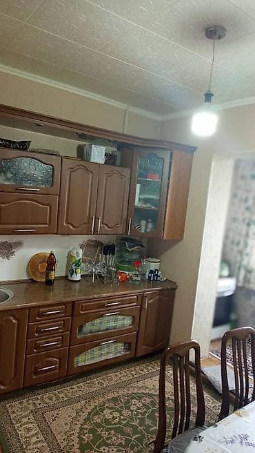 гостиницы аламедин 1: 1 комната, 35 м², 106 серия, 7 этаж, Старый ремонт — 2
