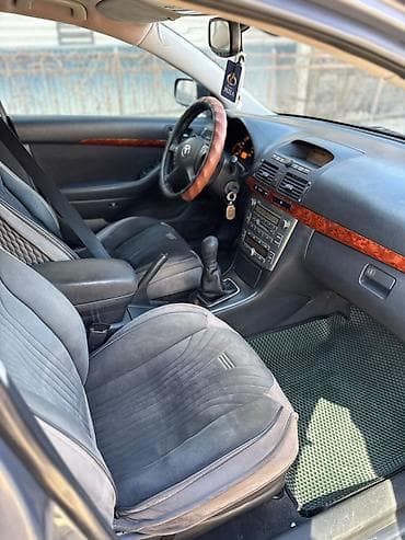 фара на е39: Toyota Avensis: 2004 г., 1.8 л, Механика, Бензин, Седан — 10