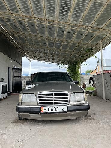 lexus 300 is 2002: Mercedes-Benz W124: 1983 г., 2.6 л, Автомат, Бензин, Седан — 1