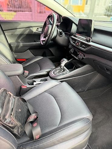 Kia K3: 2020 г., 1.6 л, Вариатор, Бензин, Седан — 8
