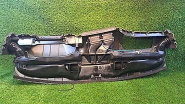 b 5: Панель передняя салона Е39 8 159 750 Год 2004 В отличном состоянии — 5