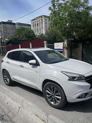 Chery: Chery Tiggo: 2021 г., 1.5 л, Автомат, Бензин, Кроссовер — 1