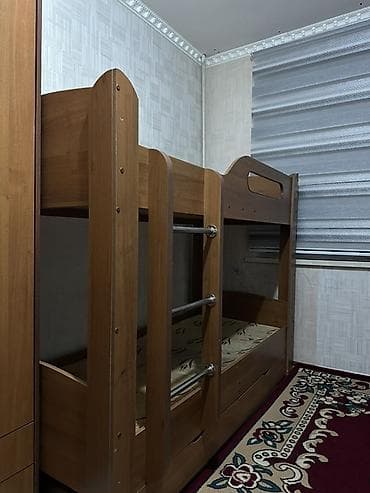 куплю орехов: Двухъярусная кровать из ЛДСП под дерево с металлическими — 4