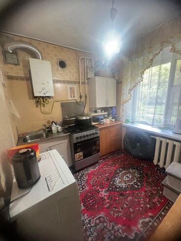 сниму 1 комнатную кв: 58 м², С мебелью — 4