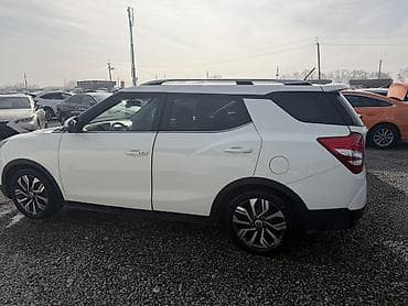 legacy bl: Ssangyong Tivoli: 2019 г., 1.5 л, Автомат, Бензин, Кроссовер — 4