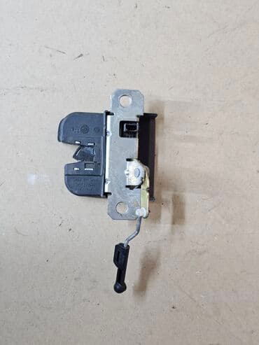 corolla runx: Замок багажника Volkswagen 2003 г., Б/у, Оригинал, Германия — 3