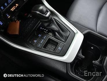 e2 byd: Toyota RAV4: 2022 г., 2.5 л, Автомат, Гибрид, Кроссовер — 7