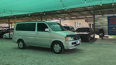 Honda Stepwgn: 2001 г., Автомат, Бензин, Минивэн — 3
