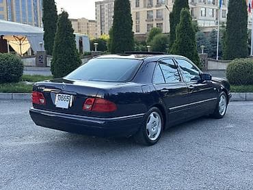мерседесбенс: Mercedes-Benz E-Class: 1998 г., 4.3 л, Автомат, Бензин, Седан — 5