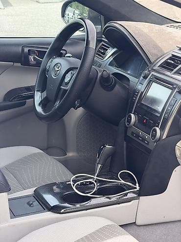 1000: Toyota Camry: 2011 г., 2.5 л, Вариатор, Гибрид, Седан — 8