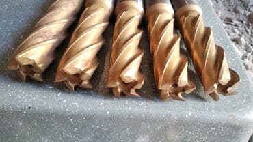 Фреза концевая d28, к/х.  Z5. L раб. 100мм., Lобщ.210мм.,  Зубьев