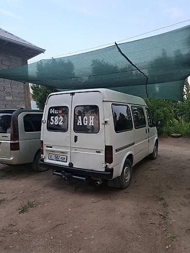 Ford Transit: 1992 г., 2.5 л, Механика, Дизель — 5