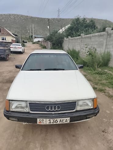 Транспорт: Audi 100: 1987 г., 1.8 л, Автомат, Бензин, Седан — 2