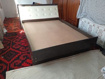 кровать двуспальная металлическая: Продаю двухспальный кровать в отличном состоянии ( пользовались год) — 4