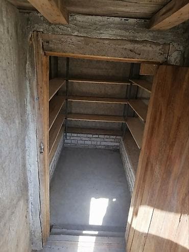 под выкуп аренда: В связи с выездом!! Продам капитальный гараж (6х3), в 4-ом мкр — 4