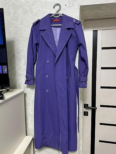 Плащ, Тренчкот, Двубортная модель