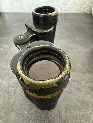 Лыжи: Бинокль 8x30 с футляром - Оптика: кратность 8x, диаметр объективов 30 — 6