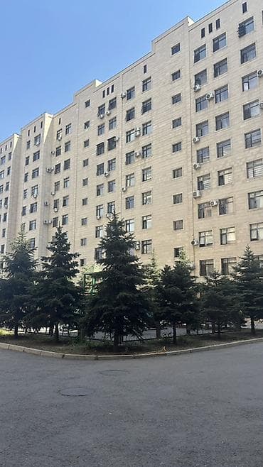 500: Сдается полноценная двухкомнатная квартира 70кв.м. 📍Адрес: Малдыбаева — 1