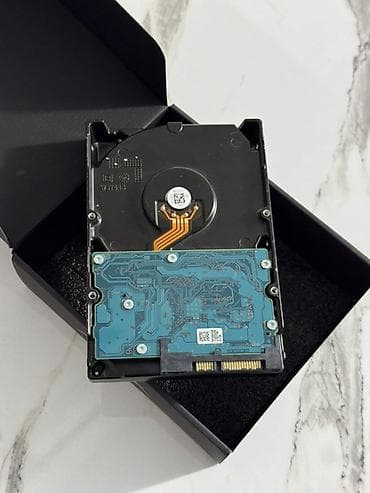 ssd 2tb: Жесткий диск Toshiba 3.5" HDD 3 TB - Форм‑фактор: 3.5" - Интерфейс — 2