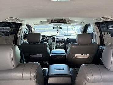 розетка на прицеп: Toyota Sequoia: 2008 г., 5.7 л, Автомат, Газ, Внедорожник — 6