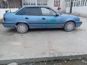 Другие автомобили: Седан синего цвета, 4 двери, передний привод. Кузов классических — 10