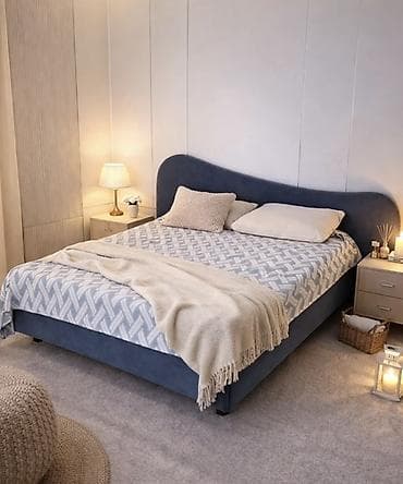 Двуспальная кровать, С мягким изголовьем, длина - 200 см