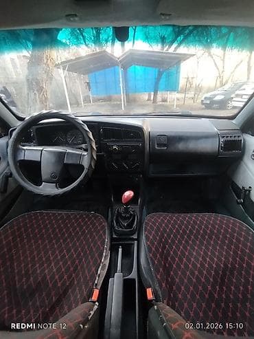 задние фонари 210: Volkswagen Passat: 1989 г., 1.8 л, Ручные, Бензин, Седан — 7